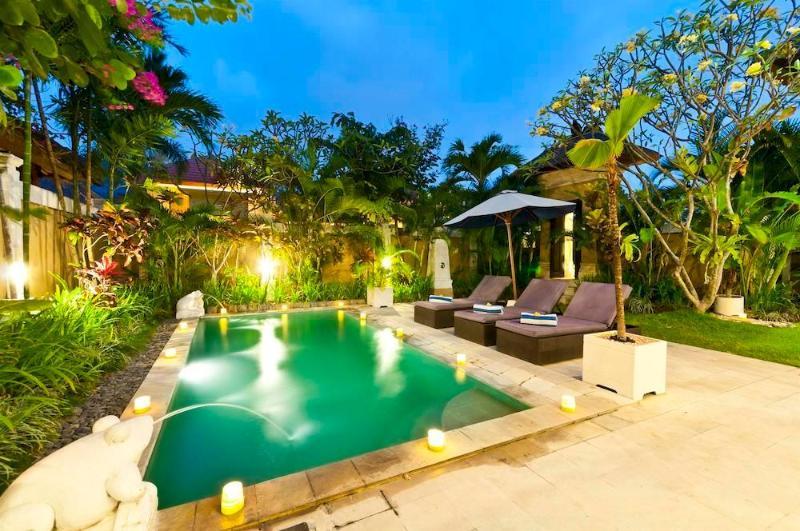 The Nakula Villas Kuta Lombok Exterior foto